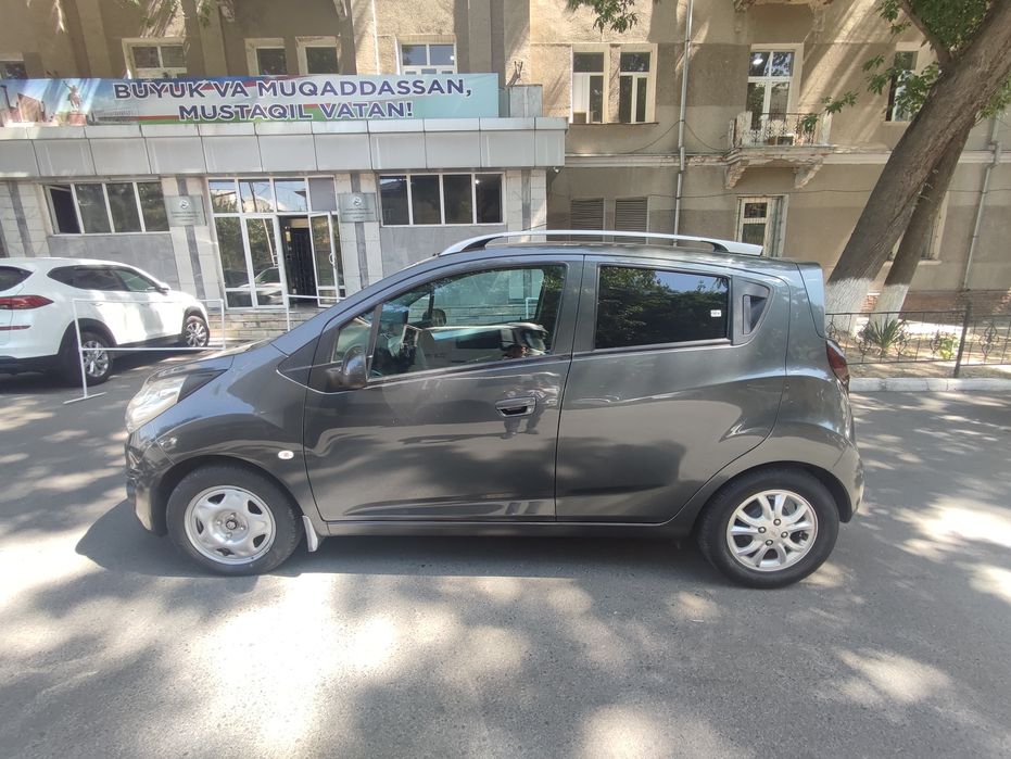 Spark Chevrolet 2020