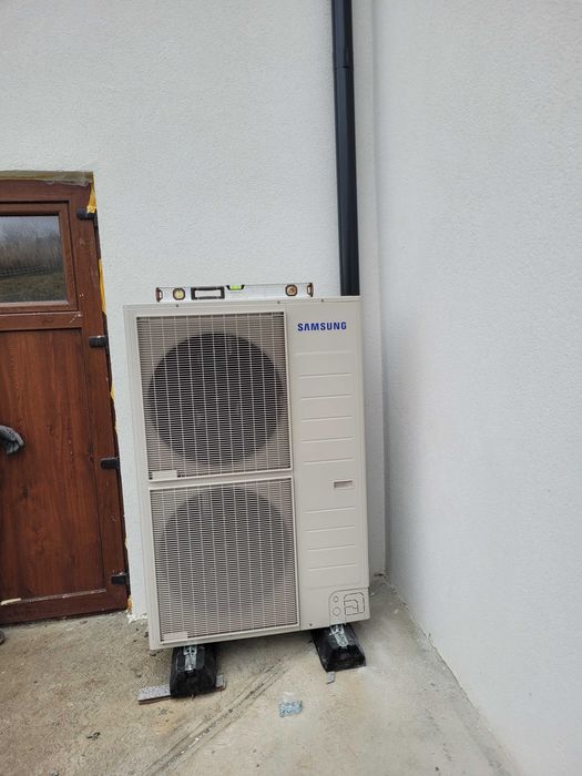 Instalare centrale termice,  sanitare- termice si pompe de caldura