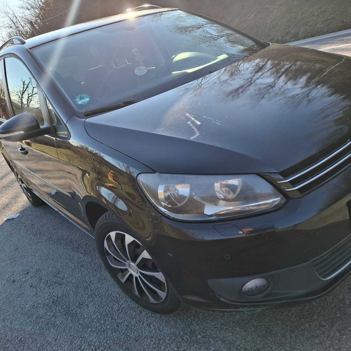 VOLKSWAGEN Touran 2011 — imagine 2