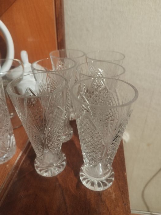 Хрусталь .Рюмки,вазы.Советские