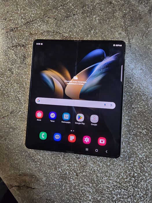 Samsung Fold 4. 12/256 dual sim