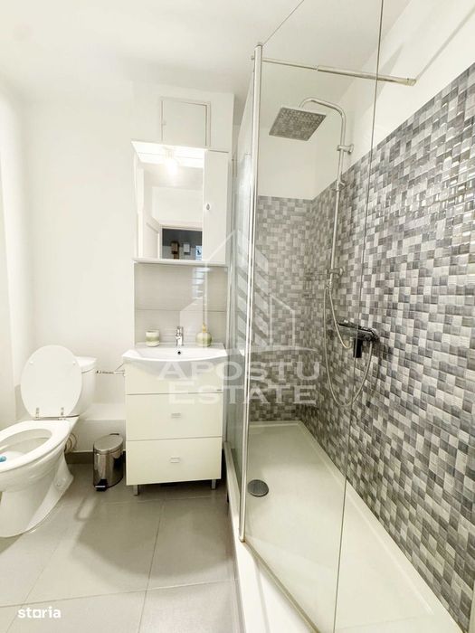 Apartament cu 2 camere de închiriat- centrala proprie, Județean