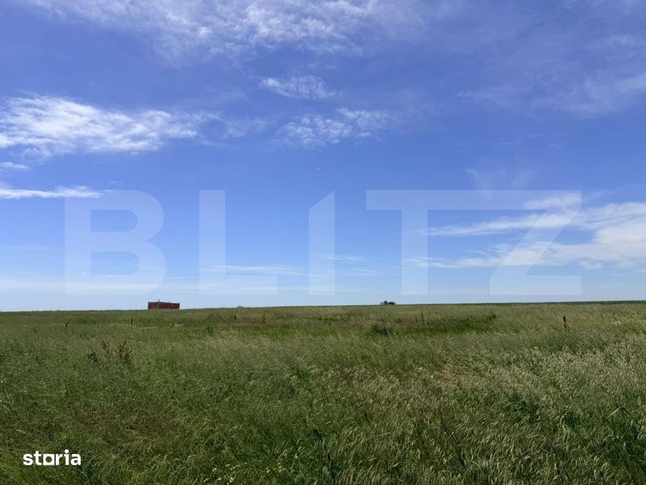 Teren intravilan de vanzare, 2.400 mp ideal pentru constructie, zona C