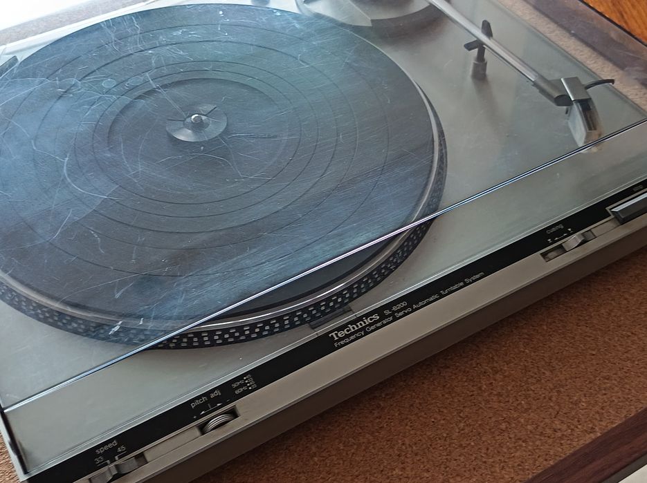 Грамофон Technics Sl-b200