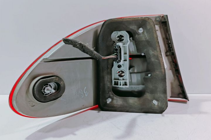 Stop tripla dreapta break fara soclu A2118202864 Mercedes-Benz E-Clas