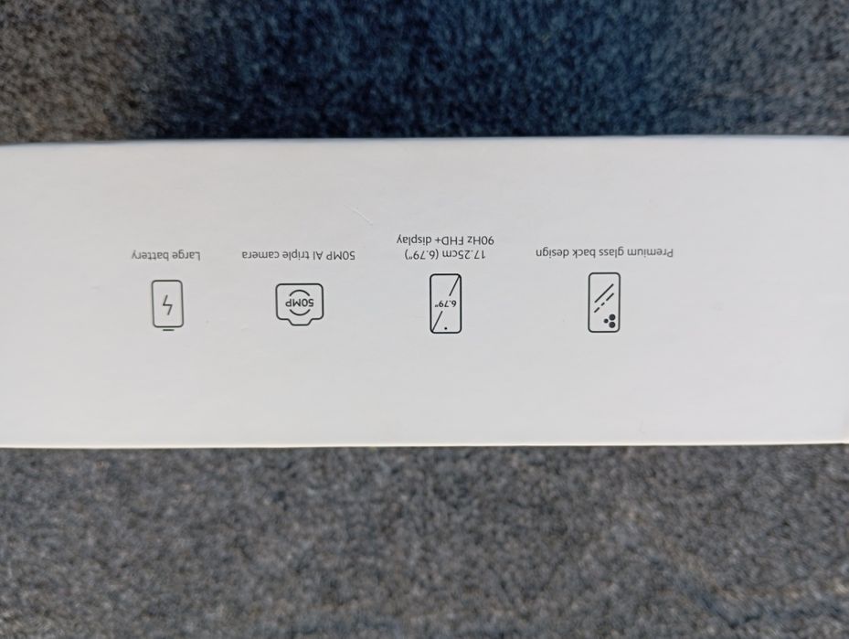 Srochna! Redmi 12 sotiladi