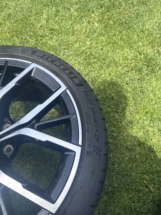 Anvelopa Michelin pilot sport 4 ZP 275/35/R19