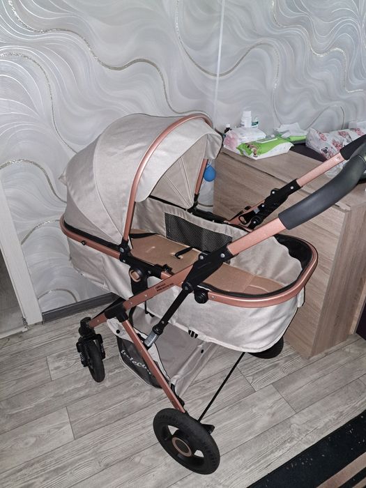 Продам коляску 12000