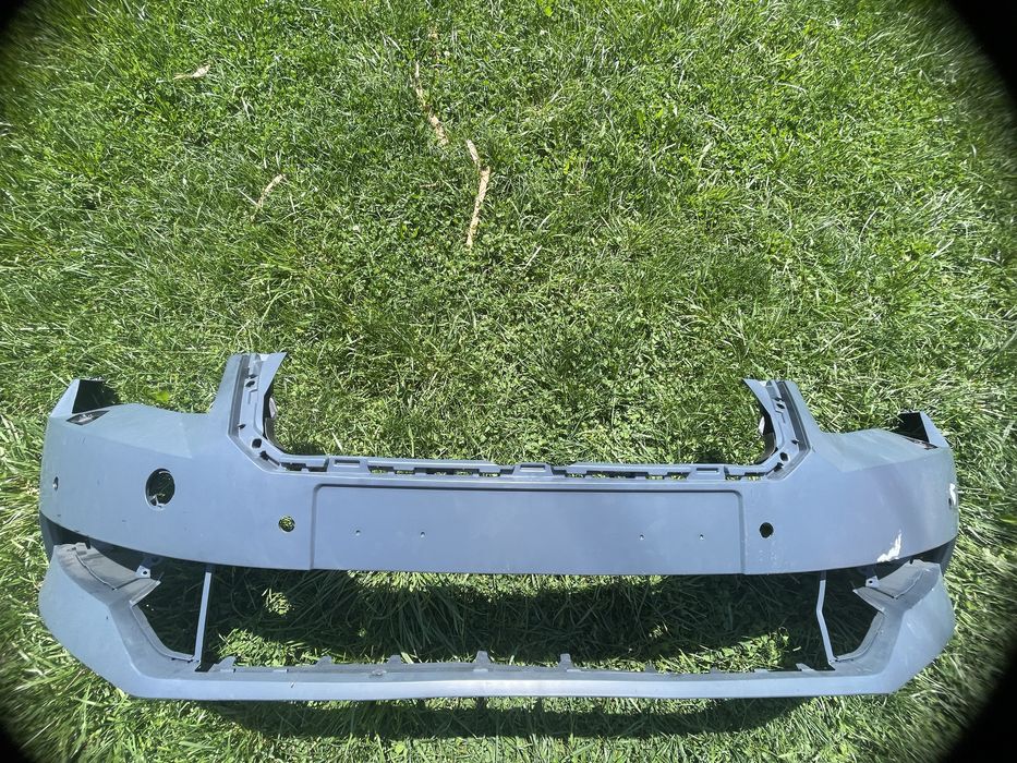 Грундирана предна броня Skoda Superb 2015-2019