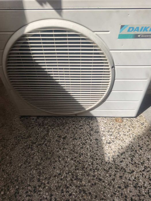 Климатик Daikin 9' и интеверторен мотор