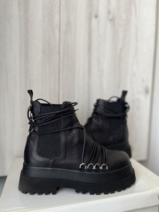 Bocanci/Ghete de piele Exclusives