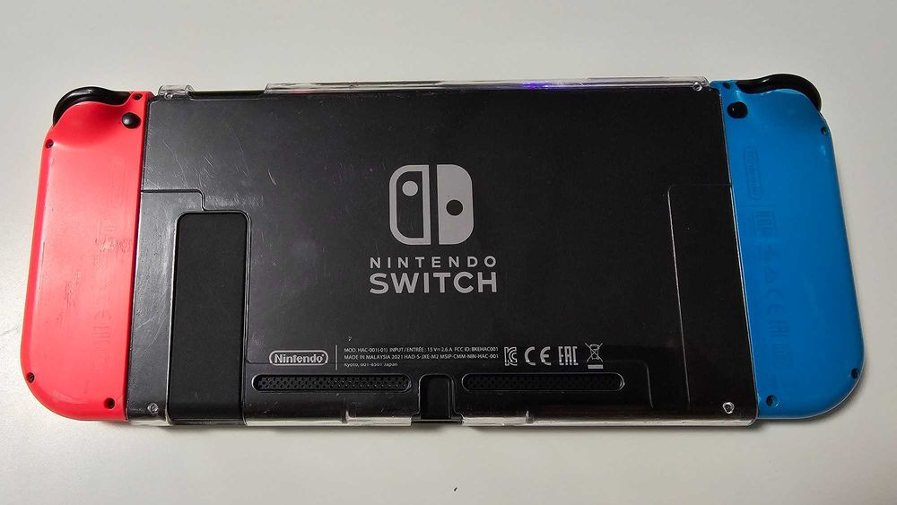 Vand consola Nintendo Switch pachet complet