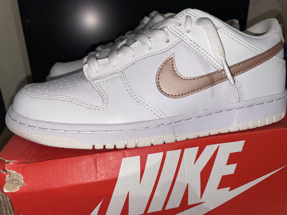 Nike Dunk low marimea 40