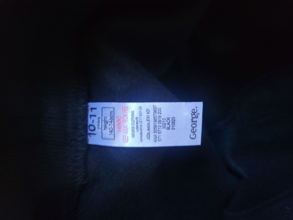 Lot pantaloni baiat 11ani