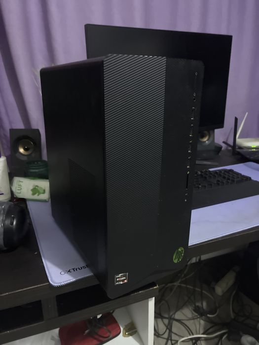 Vand pc amd ryzen 5 5600 G 16 gb ram  rtx 3060