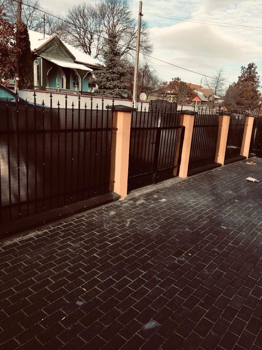 Vand constructie pentru magazin/casa