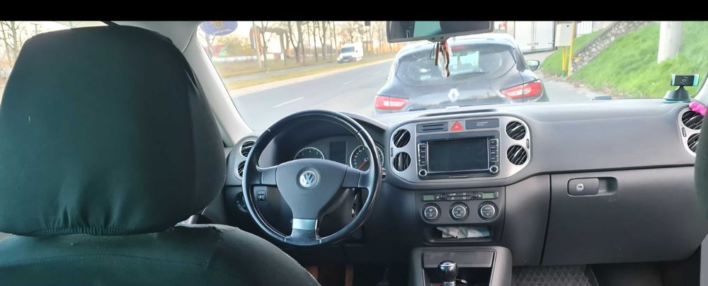 Volkswagen Tiguan - 1.4 benzină - 2009