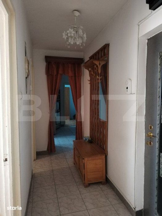Apartament 3 camere decomandat, 78 mp, zona Micro 4