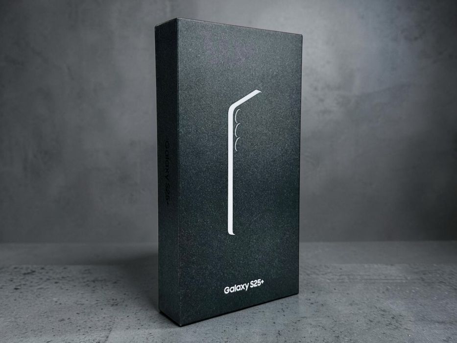 НОВ! Samsung Galaxy S25 Plus 5G 256GB 12RAM Navy / Silver