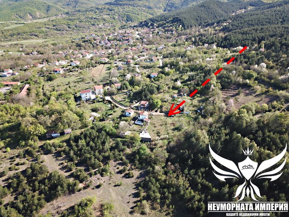 Продавам парцел 450кв.м. в село Горнослав обл.Пловдив