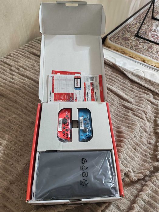 Продам Nintendo Swith Oled