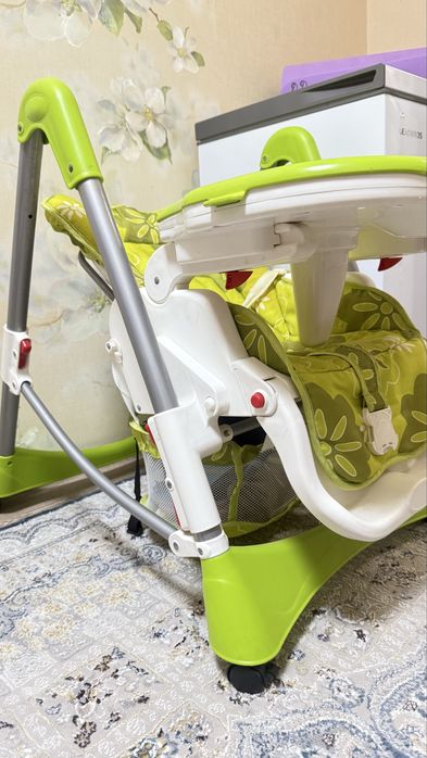 Детский стул для кормления