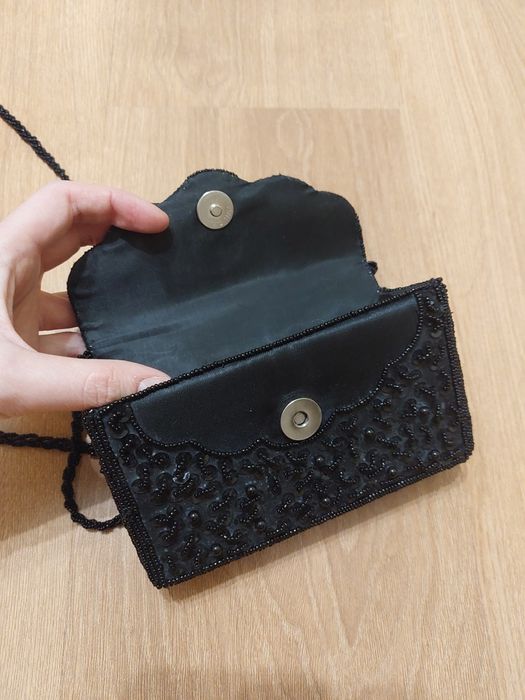 Официална чантичка