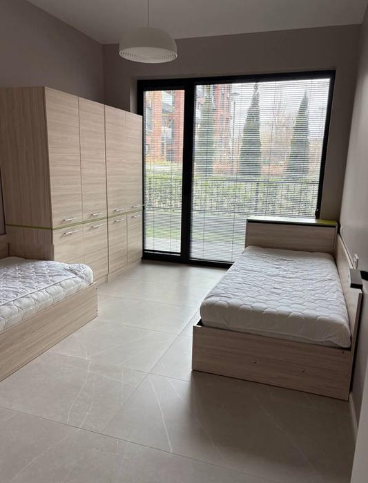 Дава се под наем Тристаен апартамент в София, Хладилника - 100 кв.м за 1396.38 € - Снимка #6