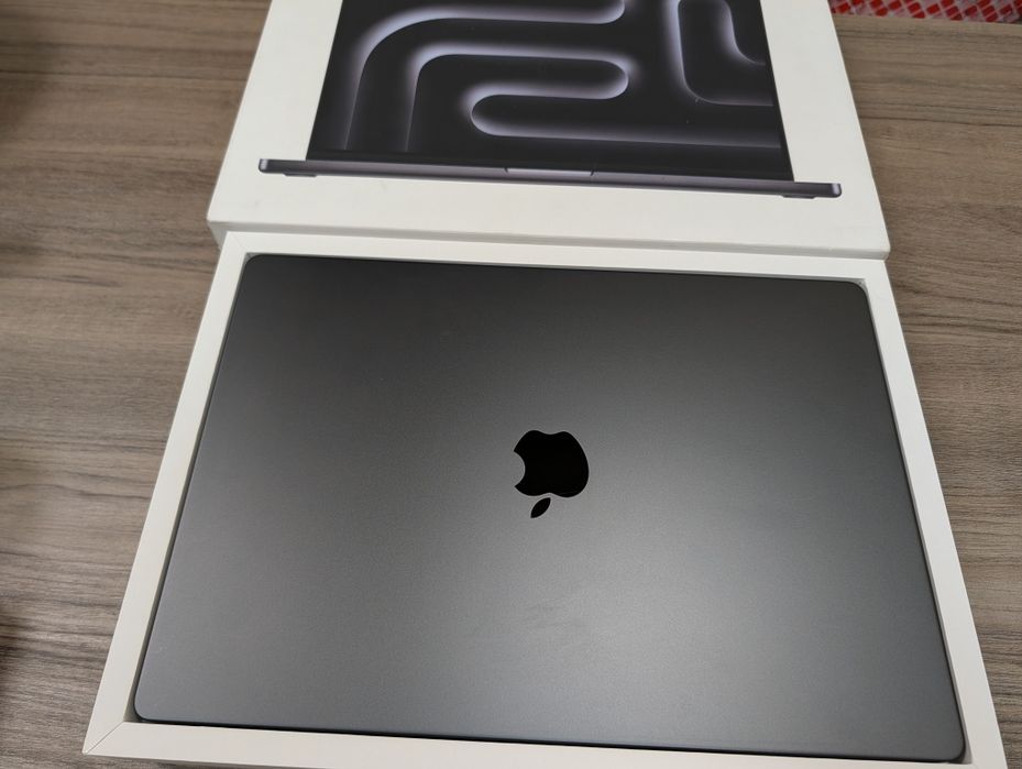 MacBook Pro M3 16 инча 18GB 2023 като нов. Батерия 99%