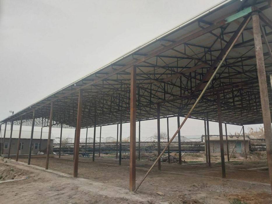 Продаётся 1 000 м² производственный цех.