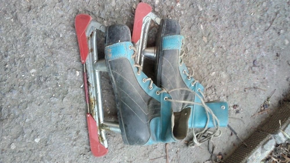 Зимни кънки за лед