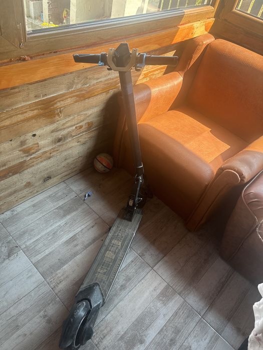 Schimb cu scuter electric