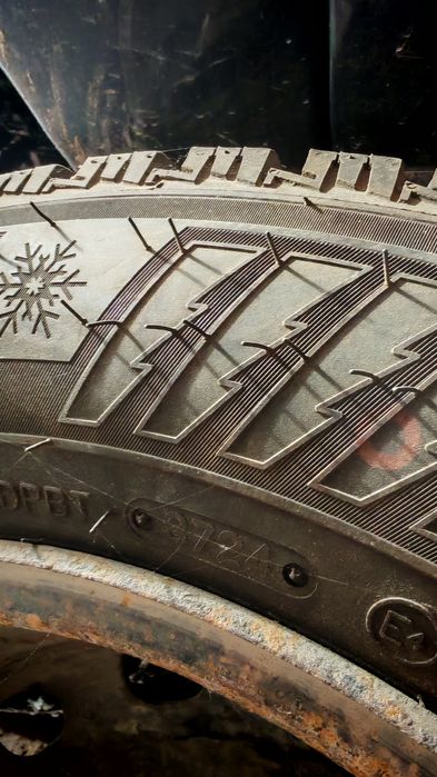 Продам резину зима