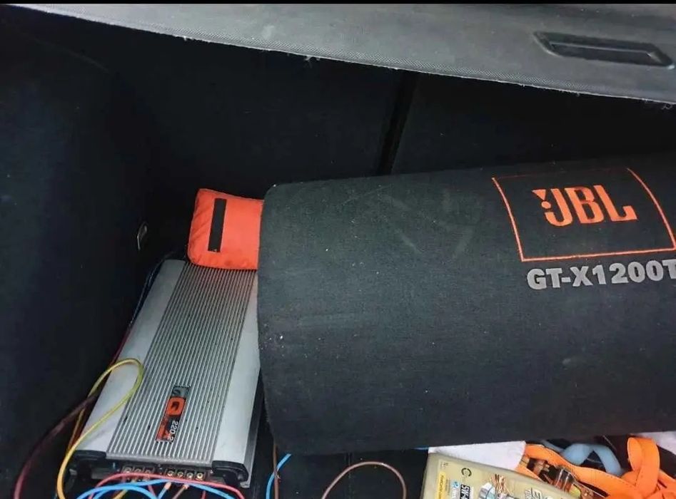 Vând stație amplificare auto