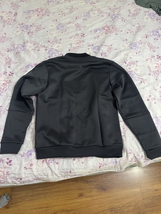 Продам олимпийку Адидас