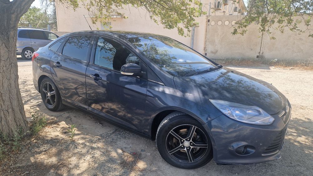Форд фокус 2014 автомобиль
