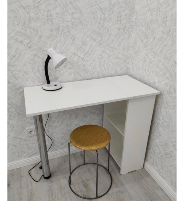 Стуль для маникюр