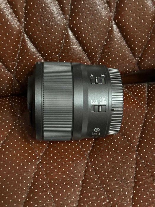 Vând obiectiv Nikon NIKKOR Z MC 50mm f/2.8