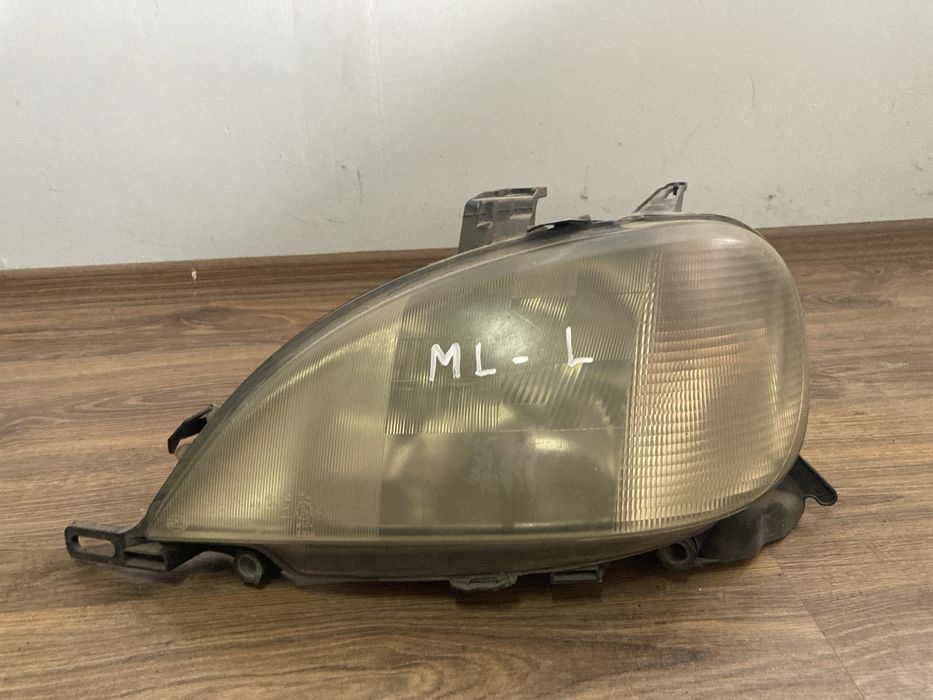 Ляв фар за Mercedes ML W163 / Мерцедес МЛ 2000г