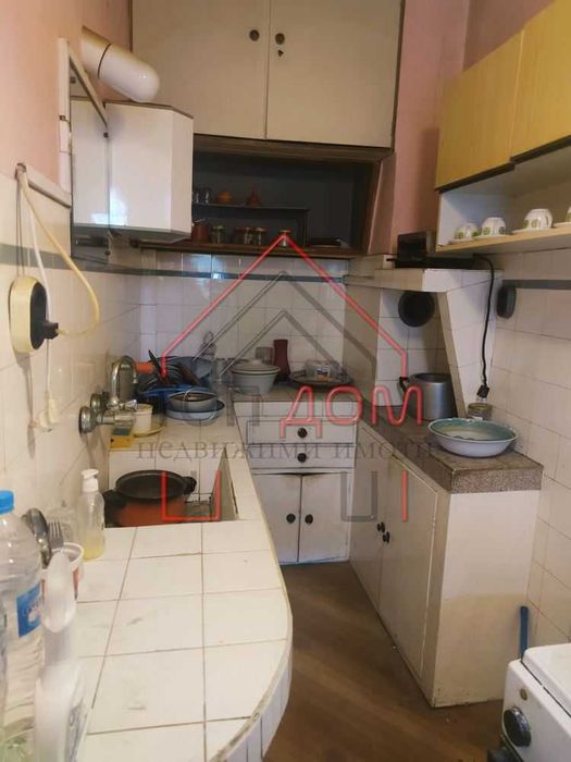 Продава се Четиристаен апартамент в Варна, Център - 120 кв.м за 2217 €/кв.м - Снимка #16