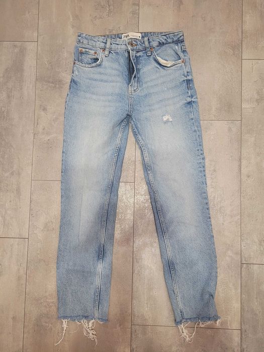 Страхотни дамски дънки ZARA