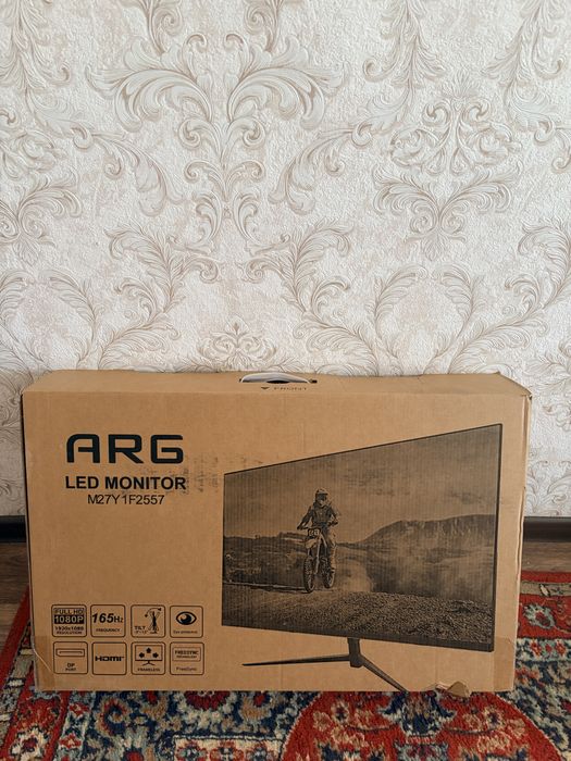Монитор 24" ARG M24Y1F2557 черный