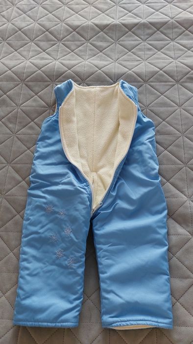 Зимен топъл космонавт за бебе и подарък