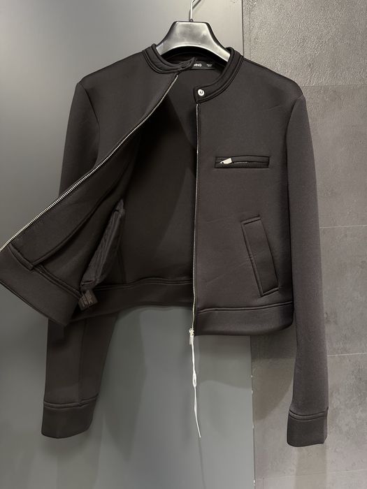 MANGO  късо дамско  преходно  яке от неопрен