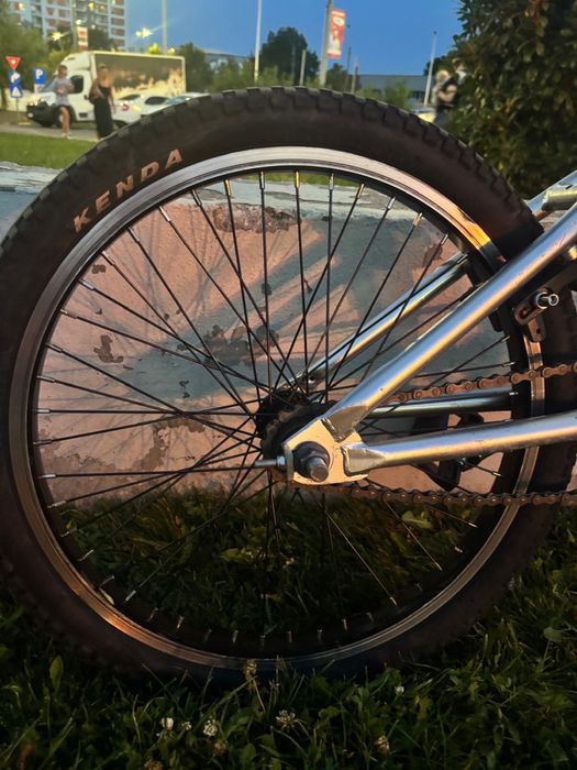 Vand bicicleta stare perfecta BMX JUMPER