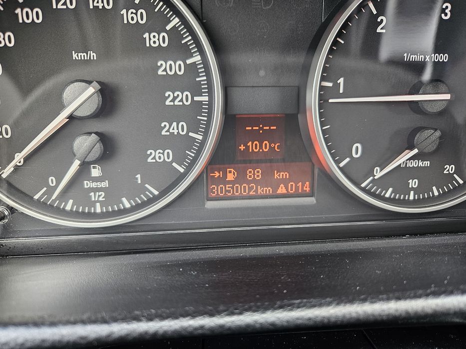 Bmw E91 an 2008 .