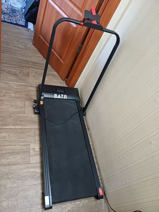 Продам беговую дорожку