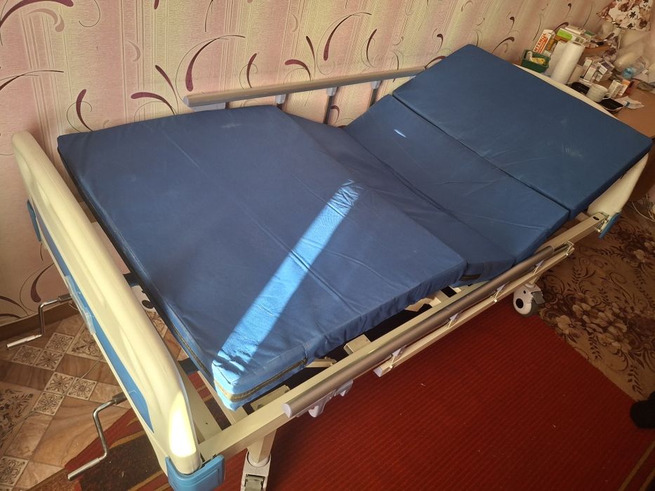 Кровать медицинская. Торг