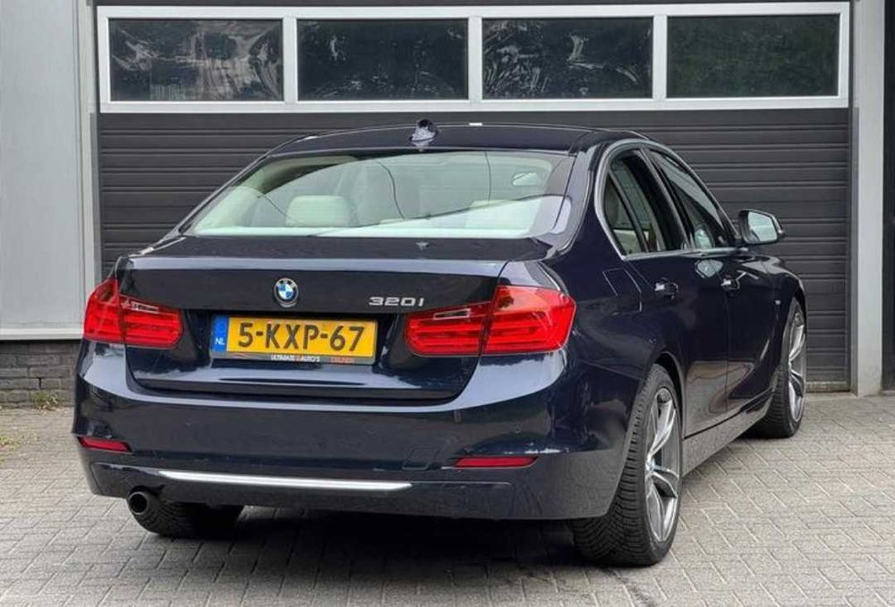 BMW 3 Series 2013 — imagine 3