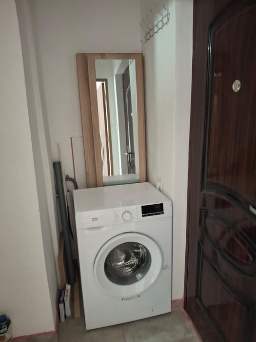 Garsoniera de închiriat
